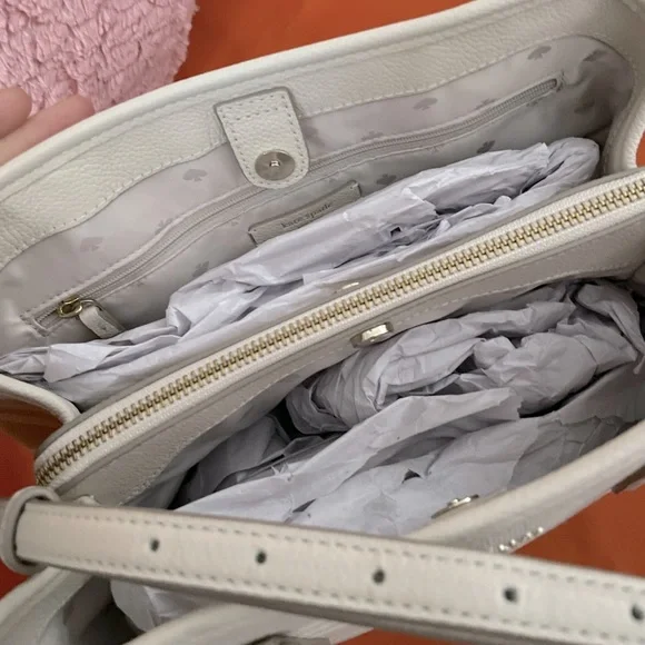 Kate Spade Purse 👜 - Picture 3 of 5